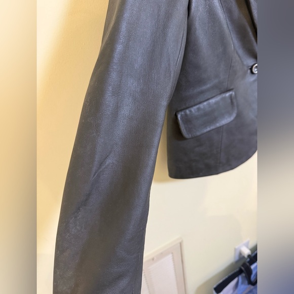 Kasper Leather Blazer *GOOD USED CONDITION* - Picture 6 of 16